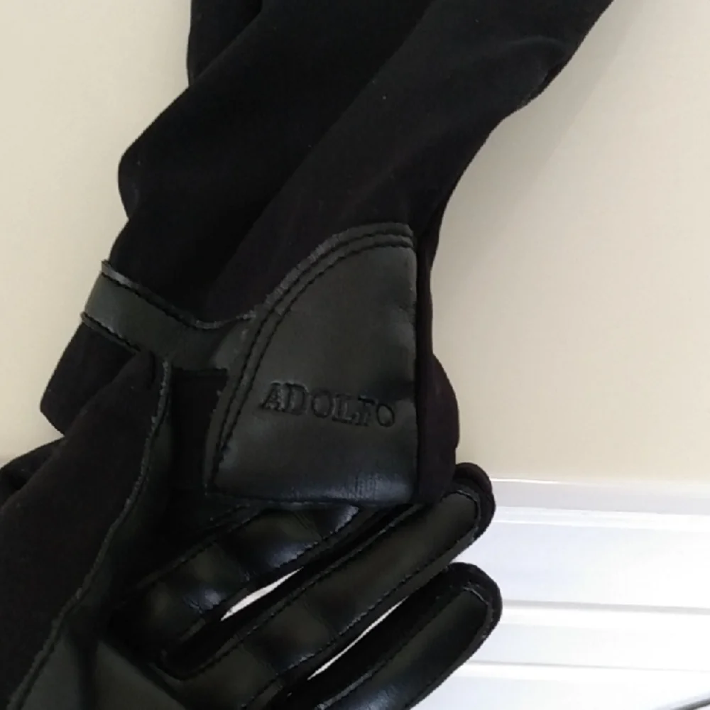 Womens Black Lined Stretch Gloves